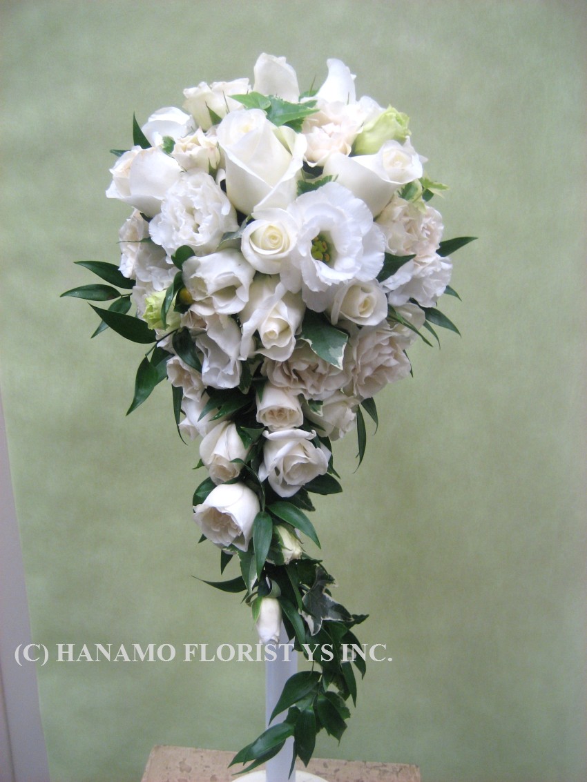 WEDB070 Cascading Bride's Bouquet
